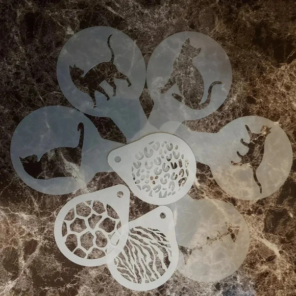 🎁 FREE w/ Purchase | Cat Lovers Coffee Decorating Stencils - Picture 1 of 5